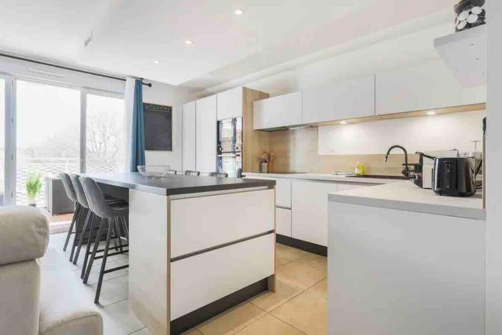 Logement Moderne Luxueux Parking Ac Cote De La Mer Νίκαια Εξωτερικό φωτογραφία